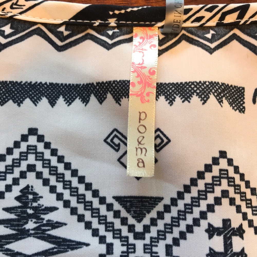 Boho Tunic ✌🏽 - Picture 3 of 4